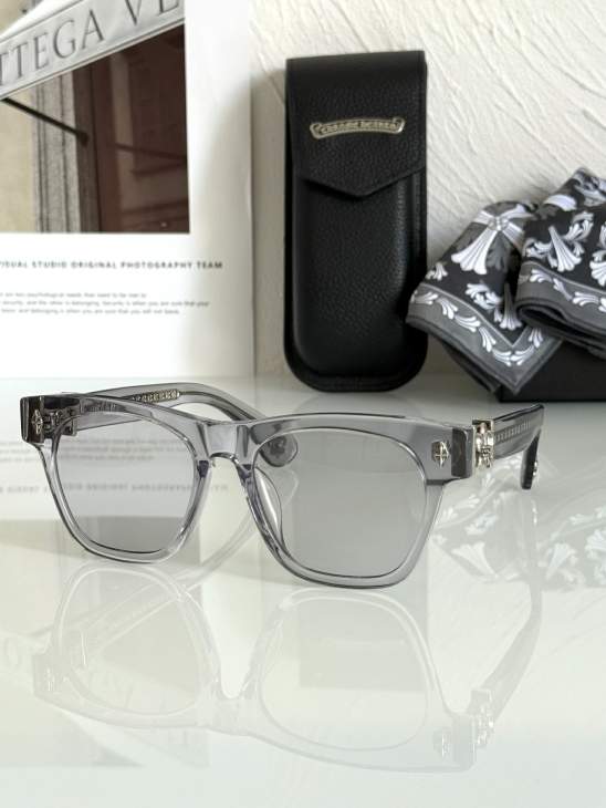 Picture of Chrome Hearts Sunglasses _SKUfw73585810fw